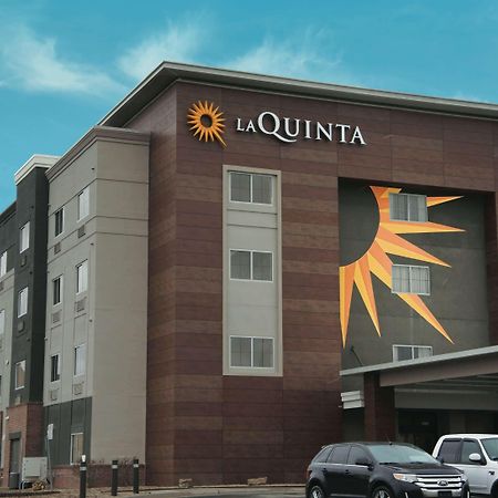 Hotel La Quinta By Wyndham Wichita Airport Extérieur photo