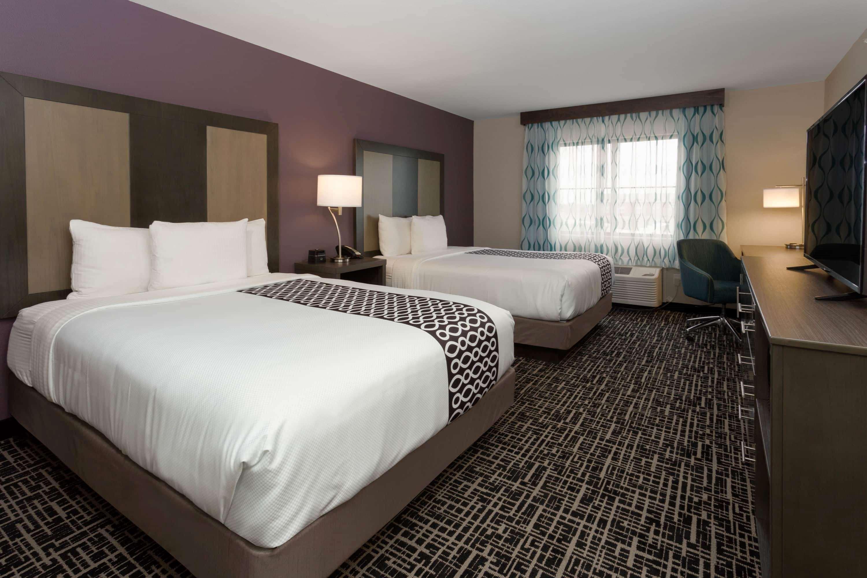 Hotel La Quinta By Wyndham Wichita Airport Extérieur photo