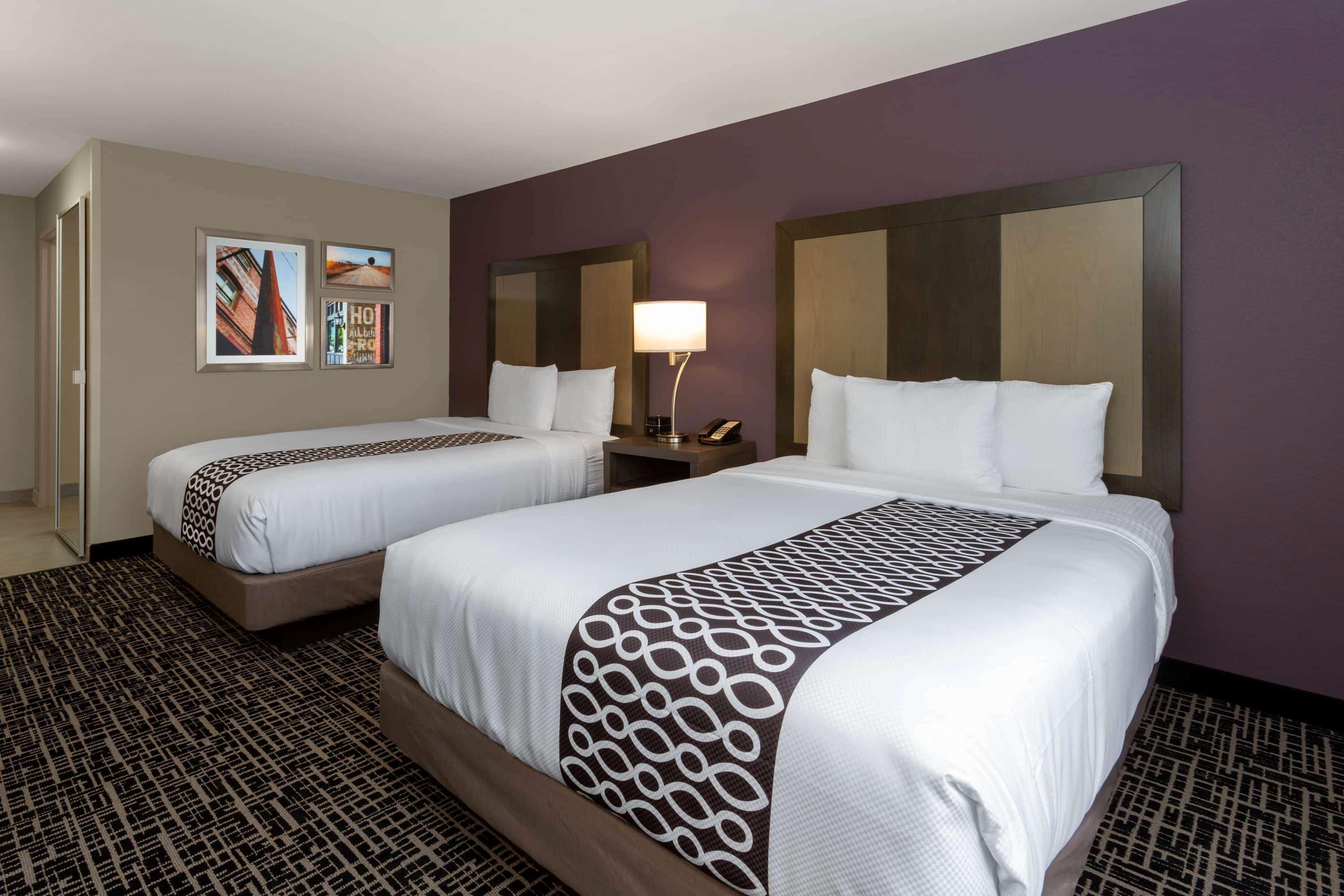 Hotel La Quinta By Wyndham Wichita Airport Extérieur photo