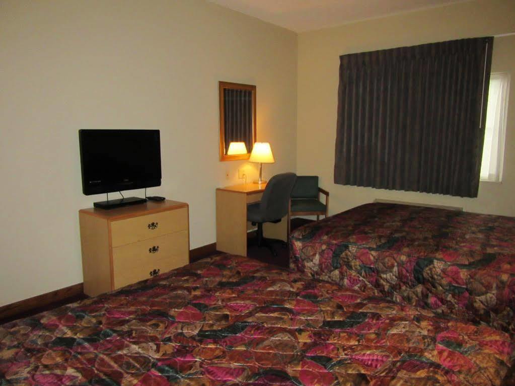 Hotel La Quinta By Wyndham Wichita Airport Extérieur photo